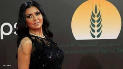 الفنانة المصرية رانيا يوسف تحضر "الطاجين المغربي"-فيديو