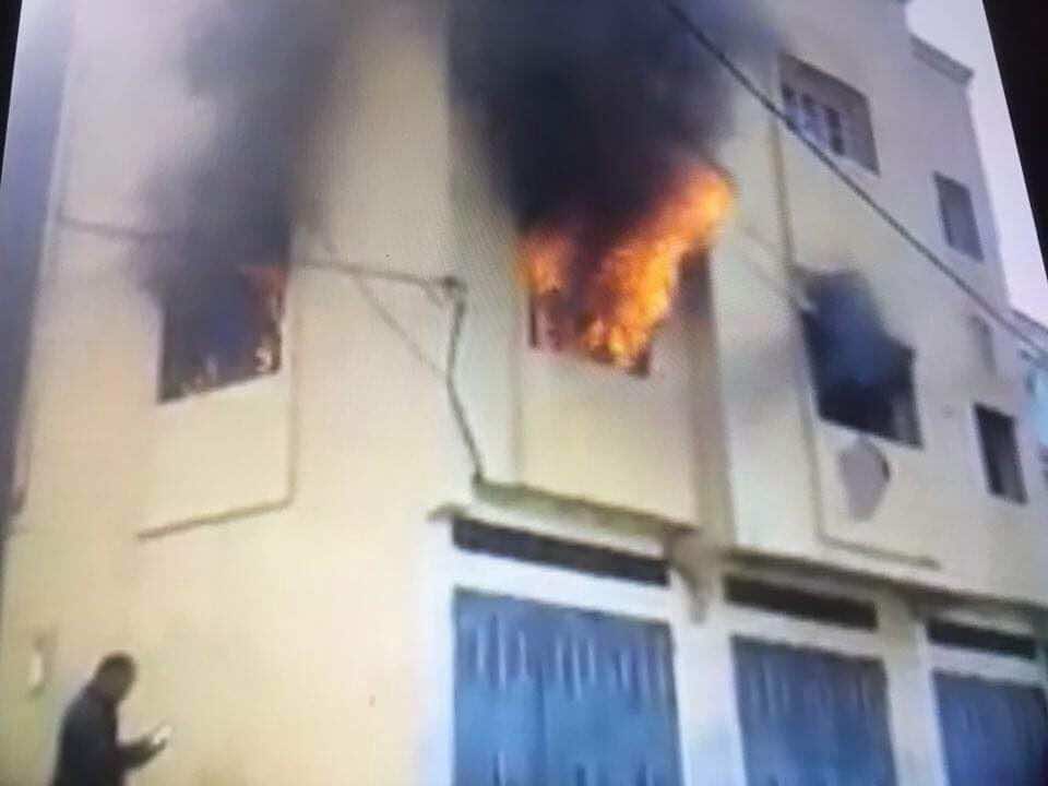 بسبب " شارجور".. النيران تلتهم منزلا في تاونات