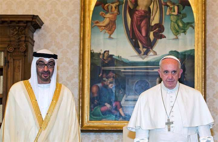 بمشاركة حكومية وأئمة.. الإمارات تستقبل بابا الفاتيكان في أول قداس في الخليج يشارك فيه 120 ألف كاثوليكي