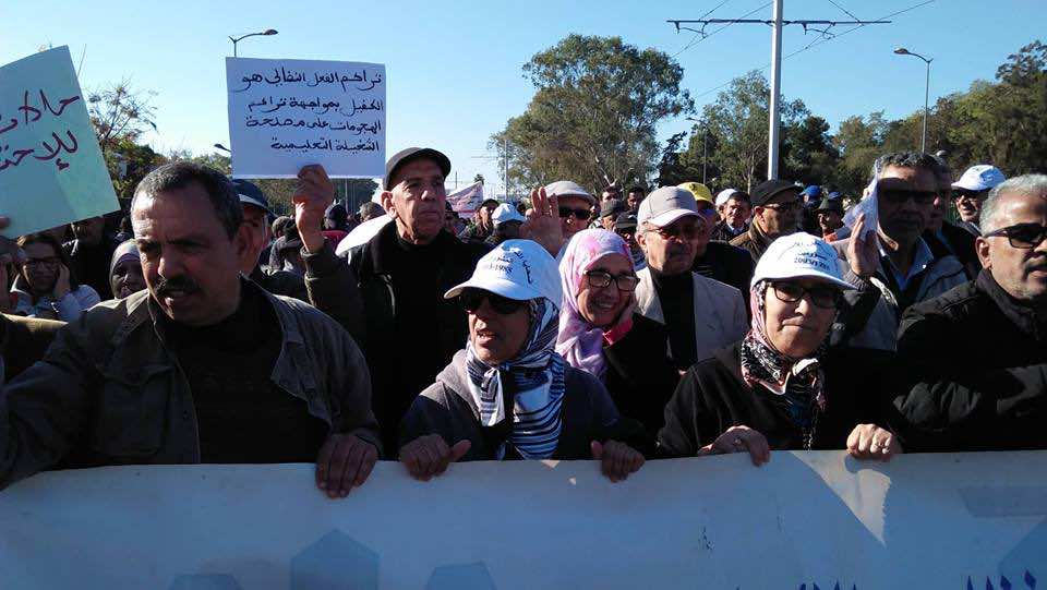 نقابيون: إضراب الأساتذة وصلت نسبة نجاحه إلى 90 في المائة