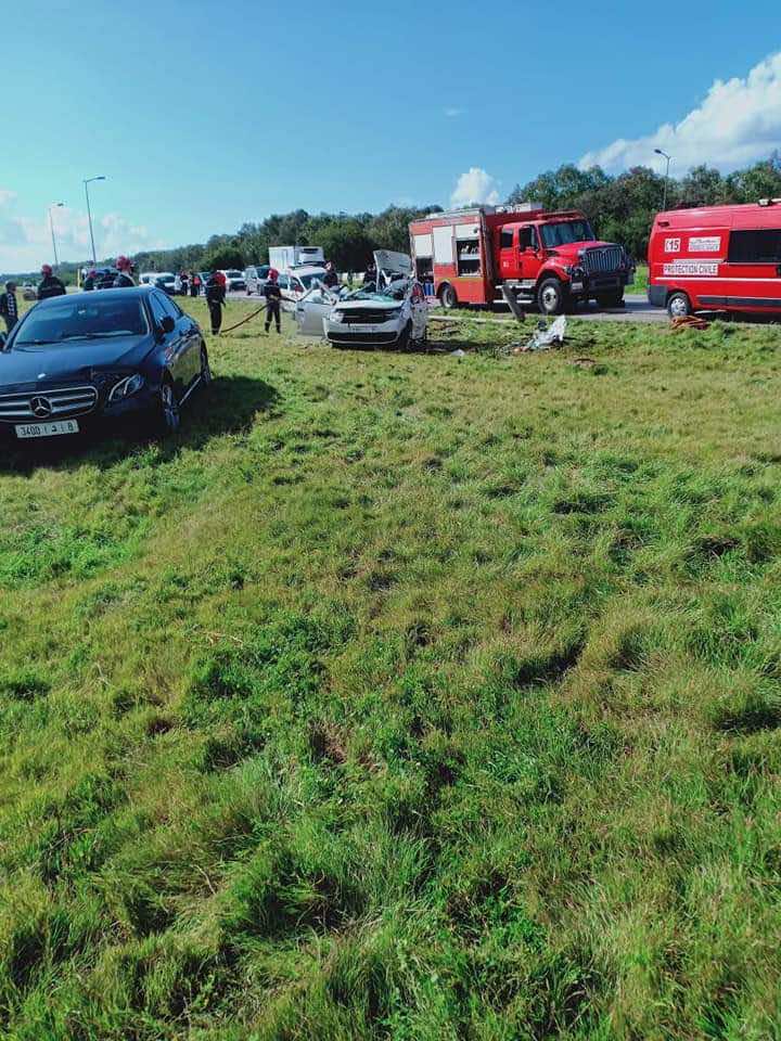 حادث سير يودي بحياة 3 نساء والفنان حاتم إيدار من الناجين- صور