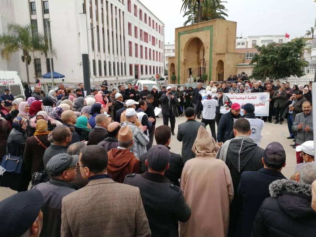 النساخ القضائيون يخوضون إضرابا إنذاريا ليومين ضد "الحيف والإقصاء"