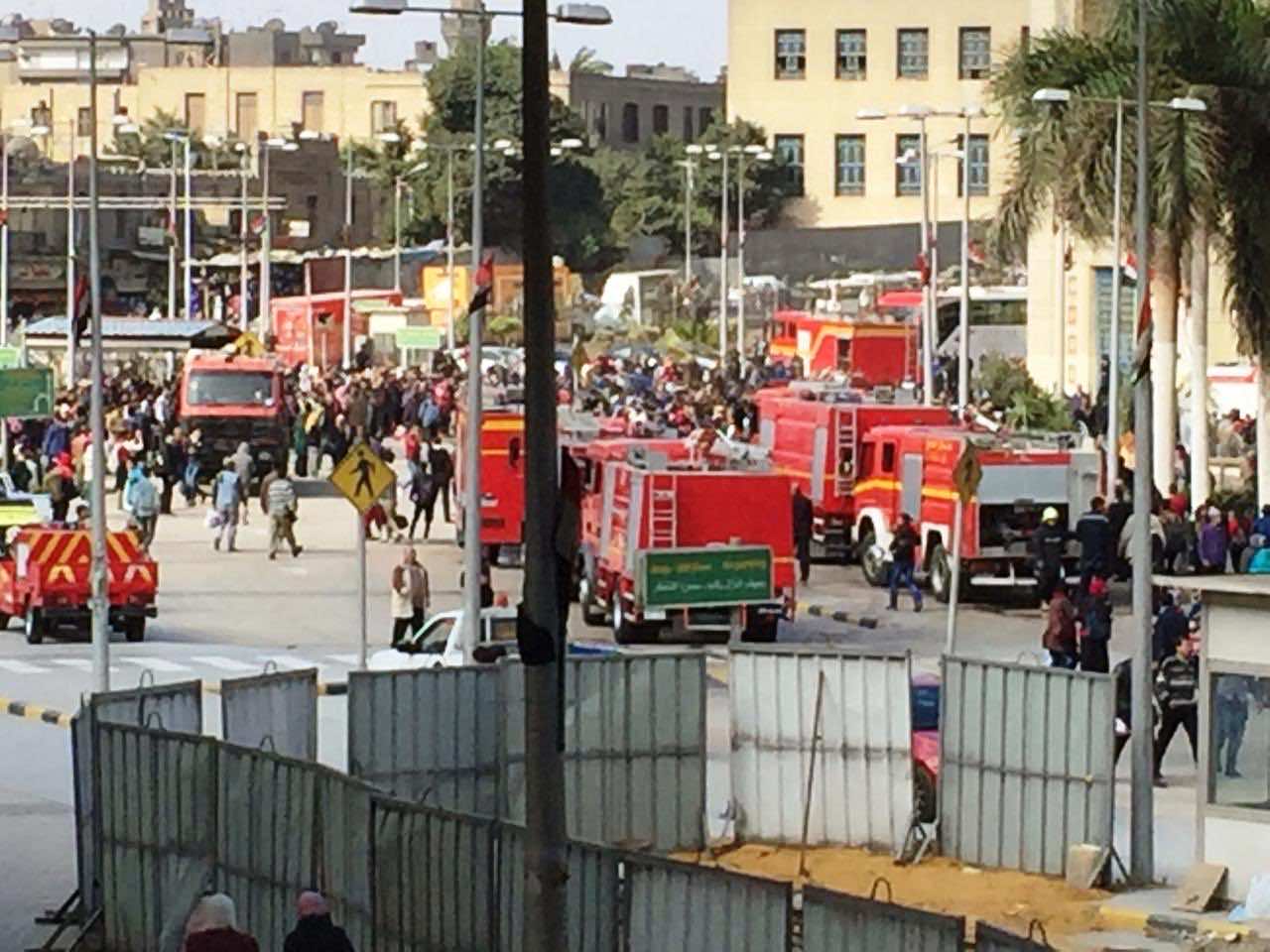 قتلى وجرحى في حريق مهول داخل محطة قطارات في القاهرة