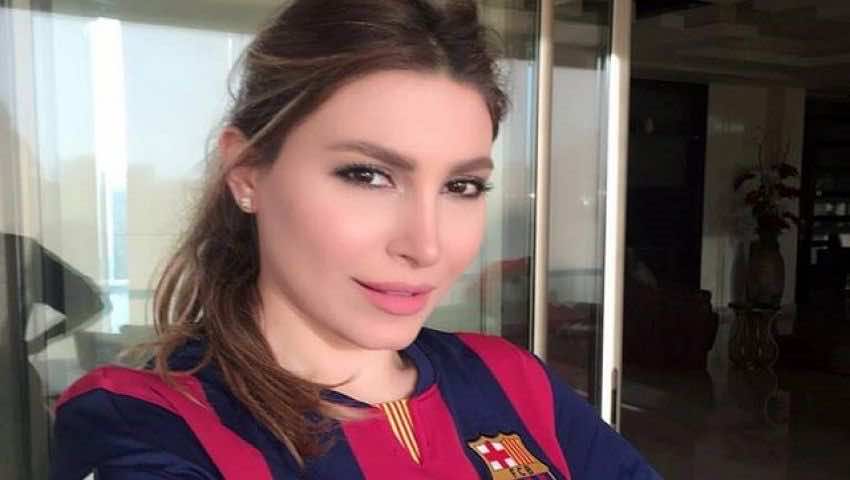 حساب برشلونة الرسمي ينشر فيديو يارا تغني احتفالا بفوزه على مدريد - فيديو