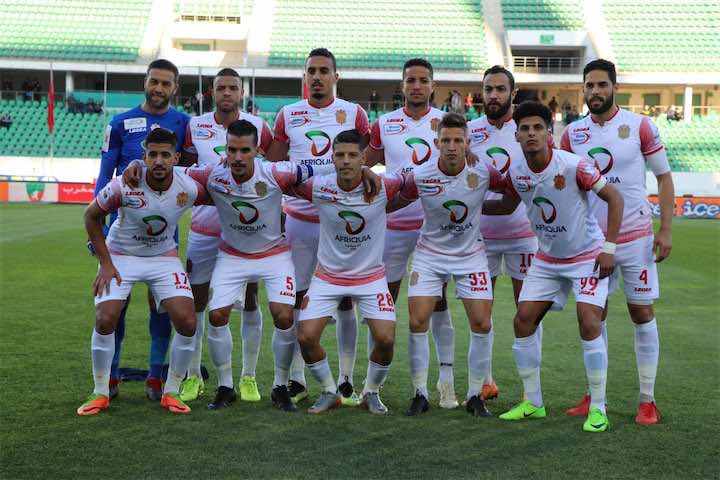 -قبل اللقاء في كأس "الكاف" .. الحسنية تحسم الجولة 20 لصالحها أمام نهضة بركان -صور