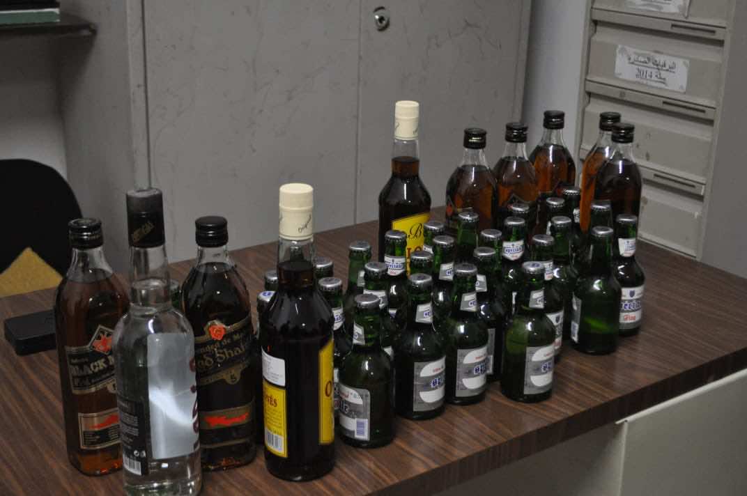 طنجة.. أشهر مروجي الخمر في قبضة الأمن