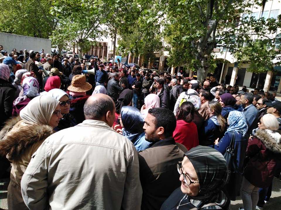 الأساتذة يتظاهرون في عدد من المدن.. ونقابات: الإضراب تجاوزت نسبة نجاحه 90 % - فيديو