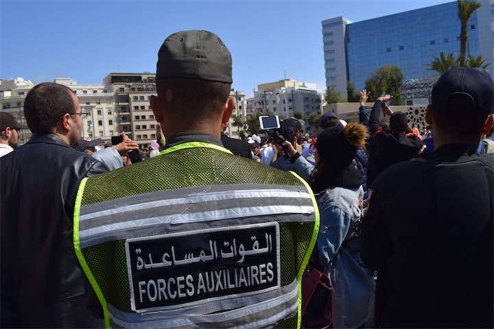 «ائتلاف حقوق الإنسان» يدعو العثماني إلى الاعتذار عن تعنيف «المتعاقدين»