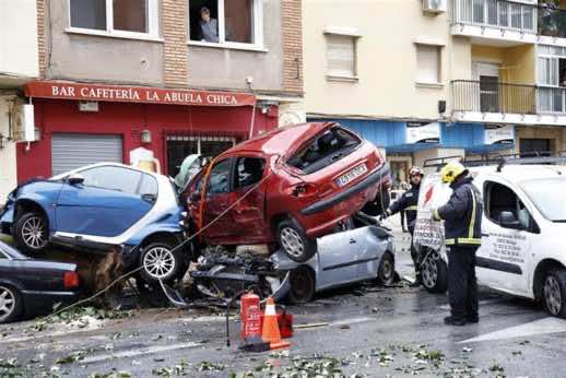 اصطدام أكثر من 50 سيارة بمدريد.. وتسجيل 35 إصابة بينهم مغاربة -فيديو