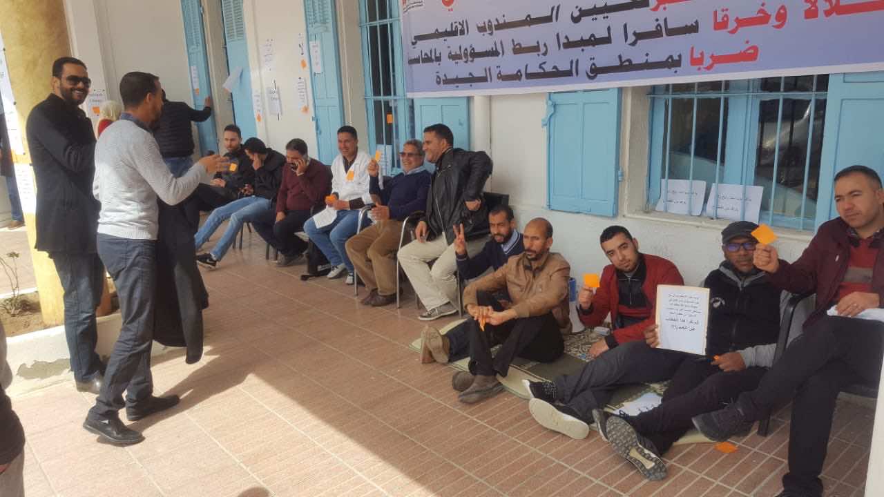 الاحتجاجات متواصلة ضد تعيين الداودي مندوبا إقليميا في طنجة.. ومسؤول نقابي لـ"اليوم 24": "معندناش مشكل شخصي مع المندوب""