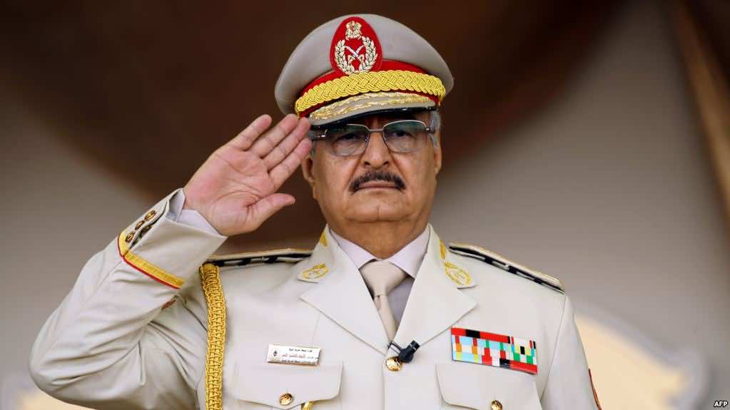 عاجل.. حكومة طرابلس تصدر مذكرة توقيف بحق خليفة حفتر