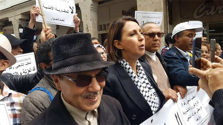 مسيرة الرباط من أجل معتقلي الريف.. العدل والإحسان واليسار أقوى الحاضرين-صور