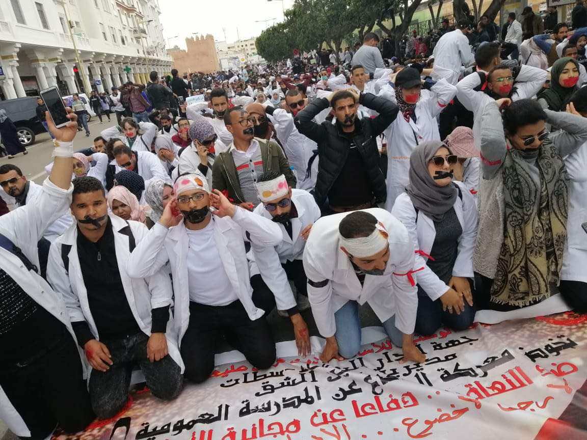 اتفاق بين نقابات والحكومة على إصدار نظام أساسي جديد بمرسوم وهذه تفاصيله