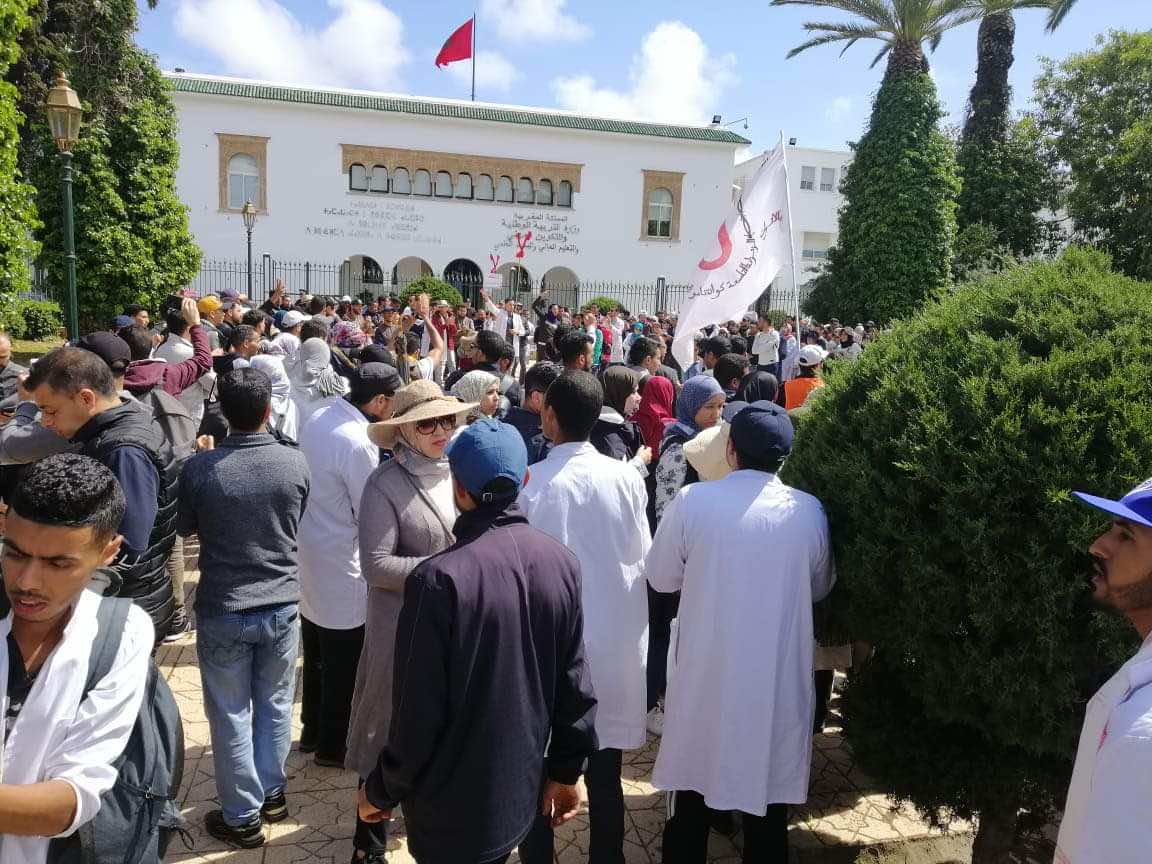 تنسيقية أساتذة الثانوي تدشّن احتجاجاتها من وجدة