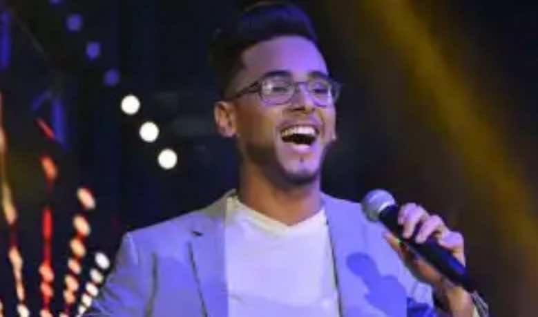 محمد عاطف.. شاب من العيون ينال لقب أورونج طالنت.. أسماء لمنور وصفته بالموسوعة - فيديو