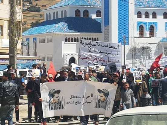 "حرية المعتقل قضية استعجالية".. ساكنة تلارواق تطالب بسراح "صلاح لشخم" واسترجاع أراضيها
