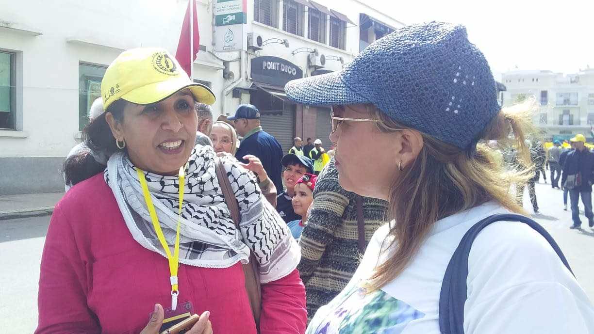 بعد انقلاب حافلة عمالية في أكادير.. نساء الـ"CDT" ينددن بـ"العبث" وغياب ظروف ملائمة لاشتغال العاملات-صور