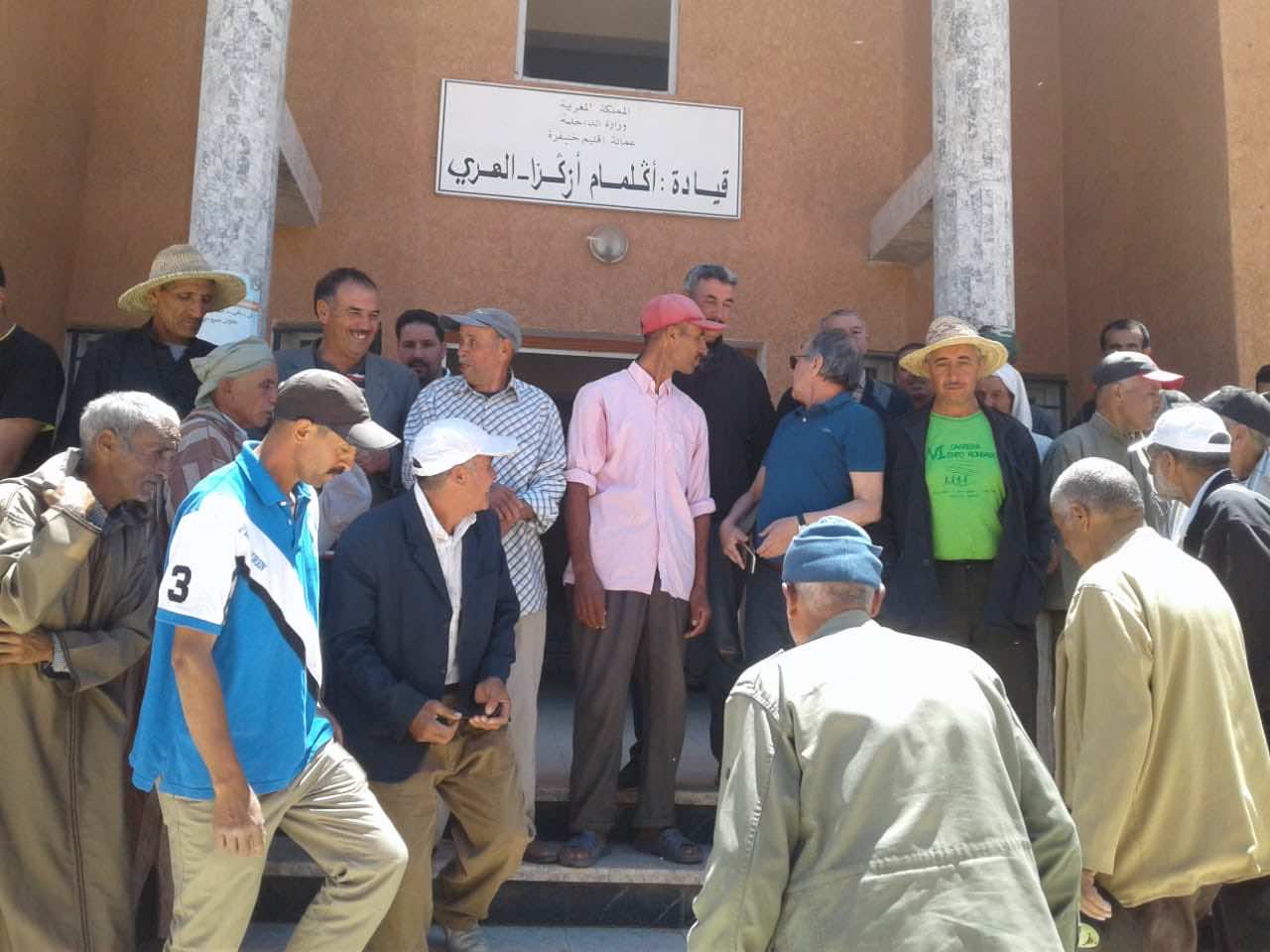احتجاج ممثلي قبائل لهري على تربية "الحلوف البري" في أراضيهم 