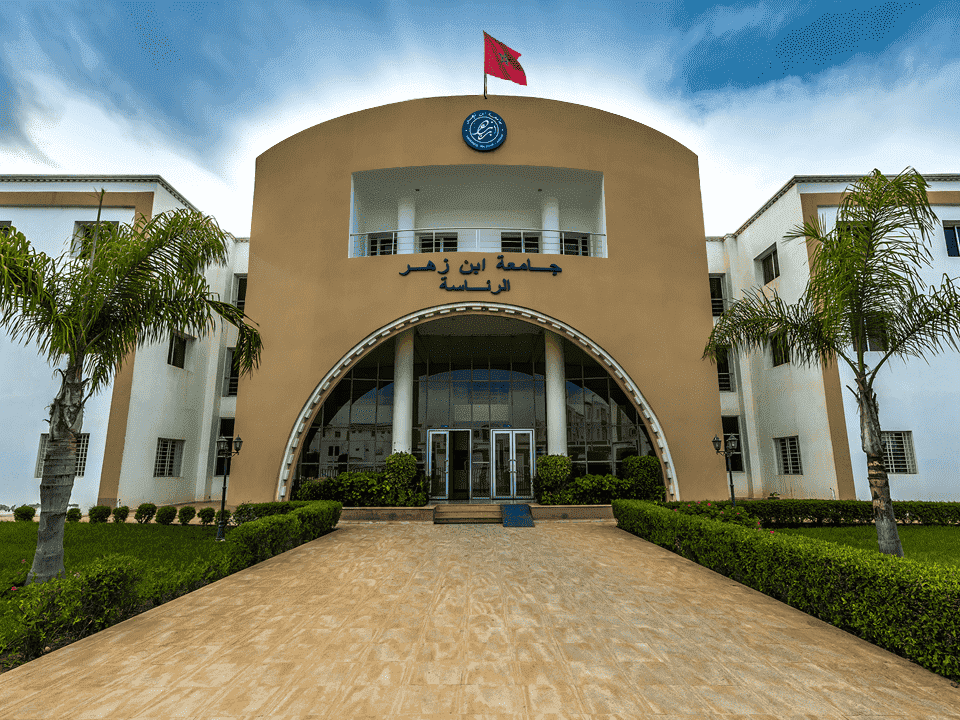 مطالب بفتح تحقيق مع رئيس جامعة "ابن زهر" بسبب تزوير شهادات الماستر والأخير يرد