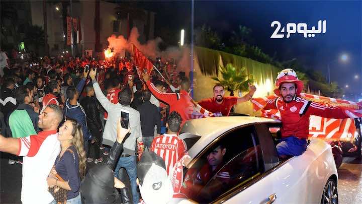 "بوحمرون" يجتاح شوارع البيضاء فرحا بلقب البطولة وانتظار "الفرحة الكبرى" بلقب العصبة - فيديو