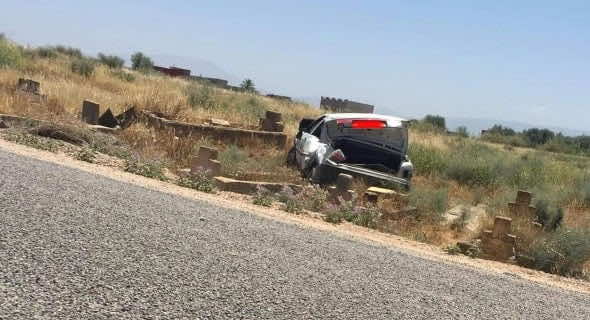 في ثاني أيام العيد.. سيارة "متهورة" تخرب العشرات من القبور بالفقيه بنصالح