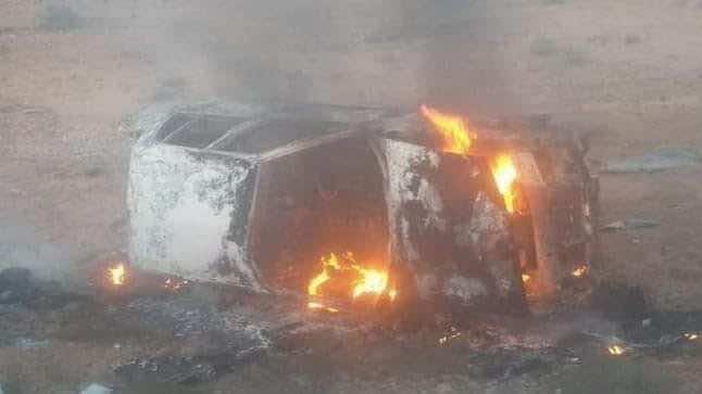 نجاة أسرة من الموت المحقق بأعجوبة بعد انقلاب سيارة واحتراقها بشكل كامل