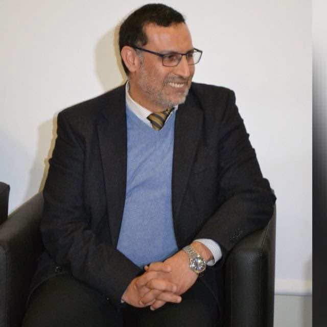 أستاذ الطب الموقوف: أنا ملتزم..واتهامي بتحريض الطلبة هروب إلى الأمام عوض حل المشكل