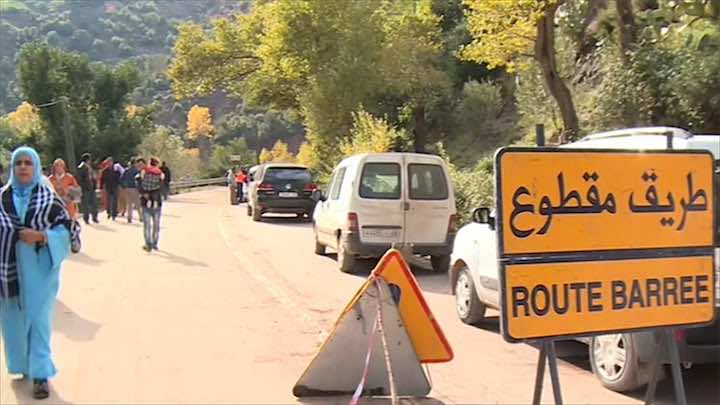 ابتداءًا من اليوم السبت..وزارة النقل تُعلن عن انقطاعات مؤقتة بالطريق الجهوية بين سيدي قاسم ومكناس وتوصي بتحويل الإتجاه