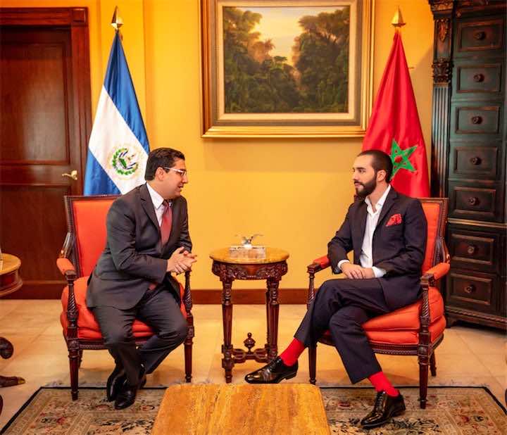 رئيس السيلفاردور يغرد بالعربية بـ"تويتر": عبر المغرب فتحنا الأبواب نحو العالم العربي