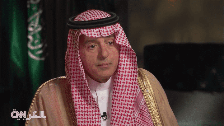 الجبير يستمع لآخر كلمات خاشقجي قبل مقتله... هكذا كان رد فعله -فيديو-