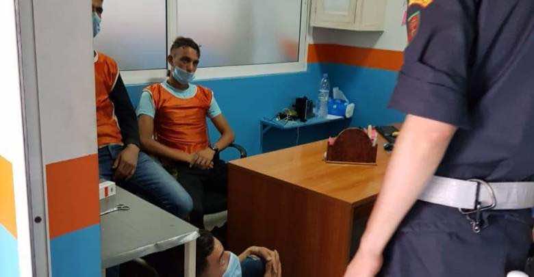 طنجة.. دخان مصنع الأجور يتسبب في تسمم جماعي للعمال