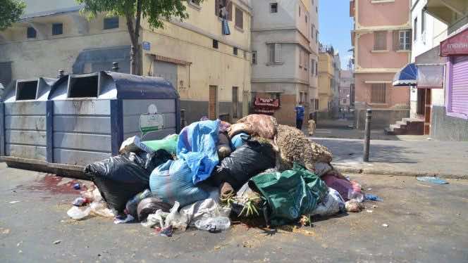 بعد إعلانهم التمرد.. عمال النظافة في الدارالبيضاء يتراجعون عن إضرابهم