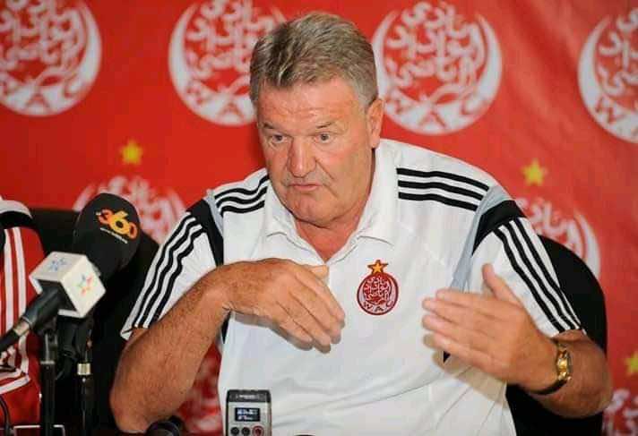 الوداد يفاوض توشاك ليكون مشرفا عاما على الفريق