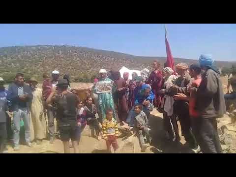 رُحل "تيفريت" يخوضون اعتصاما مفتوحا.. يطالبون بالماء والدراسة!