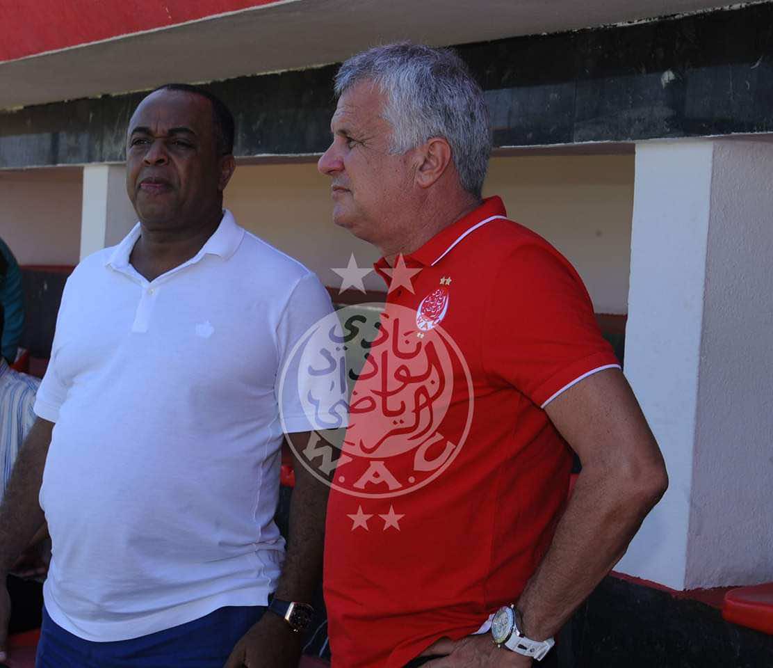 رسميا.. الوداد يعين مانولوفيتش مدربا للفريق والأخير يصرح: "سعيد بتدريب أحسن  فريق في إفريقيا"