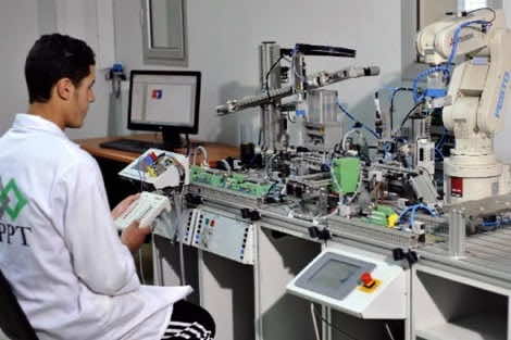اليوم الاثنين.. موظفو التكوين المهني يعتصمون أمام الإدارة العامة في الدارالبيضاء