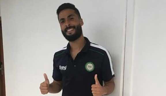 أولمبيك خريبكة يوقع للاعب جلال طاشطاش