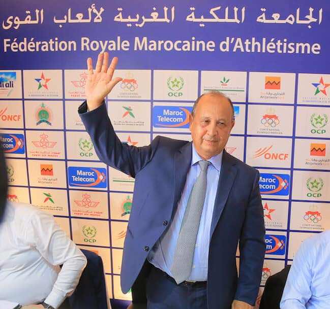 ببلاغ مقتضب تجاهل احتجاجات جمعها العام.. جامعة ألعاب القوى اكتفت بالإشارة إلى انتخاب أحيزون رئيسا لها