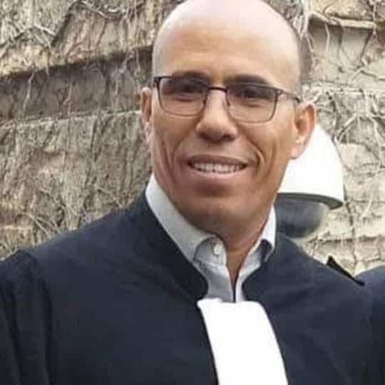 بعد إيداعه السجن..محامي "حراك الريف" يرحل إلى عين برجة