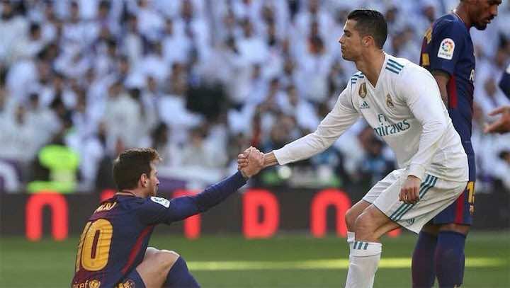 جائزة أفضل هدف في أوروبا.. صراع جديد بين ميسي ورونالدو