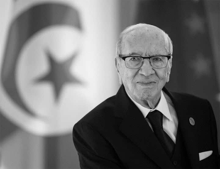 بلاد الياسمين تُودع رئيسها.. جنازة عسكرية للسبسي بمشاركة زعماء الدول -فيديو