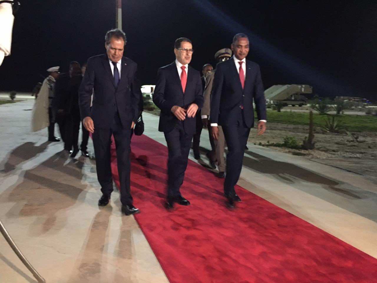 الملك يغيب عن حضور تنصيب الموريتاني الجديد والعثماني يصل إلى نواكشوط تزامنا مع وصول زعيم "البوليساريو"