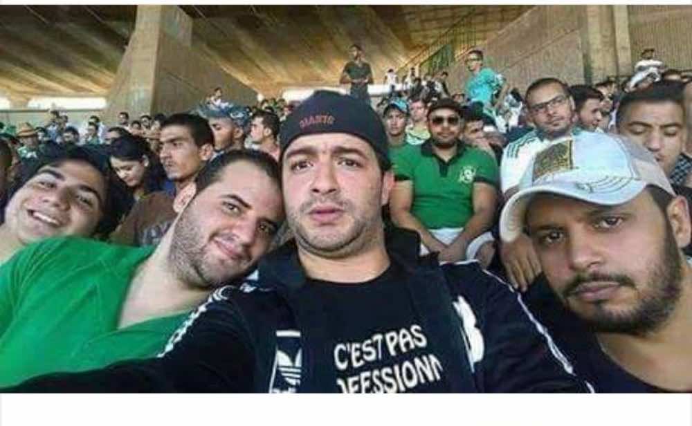 حمزة الفيلالي يتحول لـ"كابو" جماهير الرجاء في مباراة فريقهم ضد ريال بيتيس-فيديو