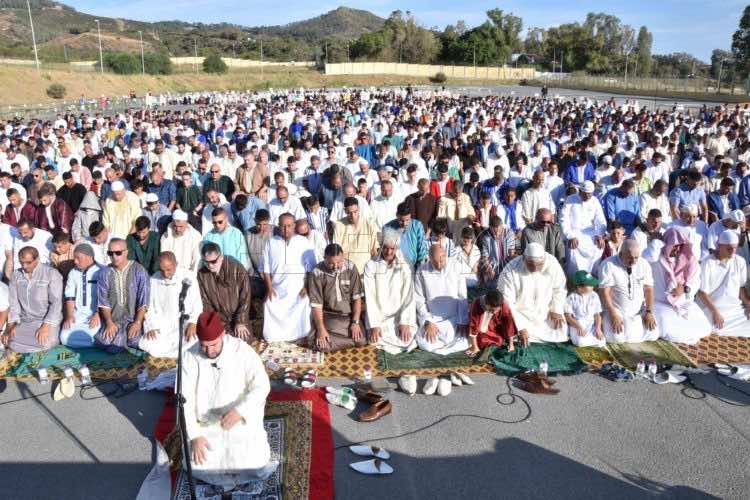 "فوكس" المتطرف في سبتة المحتلة يسعى إلى حرمان المسلمين من عطلة عيد الأضحى