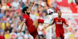 محمد صلاح يقود ليفربول لهزم آرسنال والانفراد بصدارة "بريميرليغ"