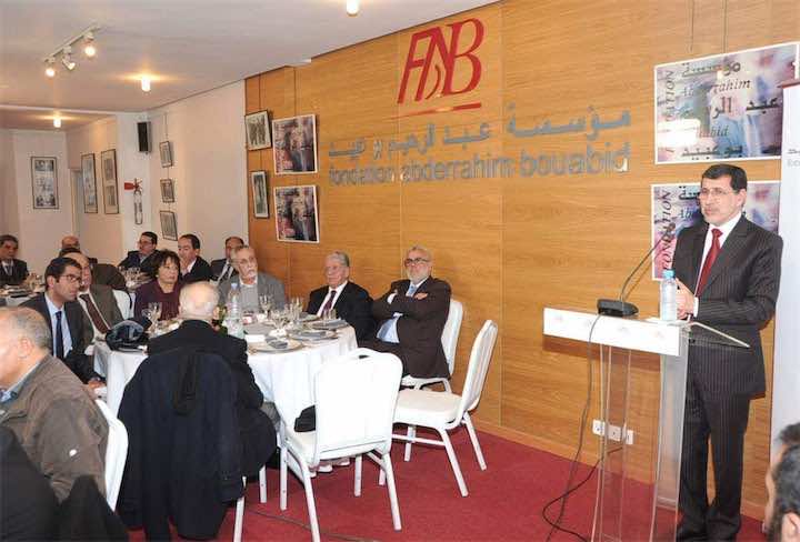العثماني يوقع مرسوم الإذن لمؤسسة عبد الرحيم بوعبيد للقيام بالإحسان العمومي