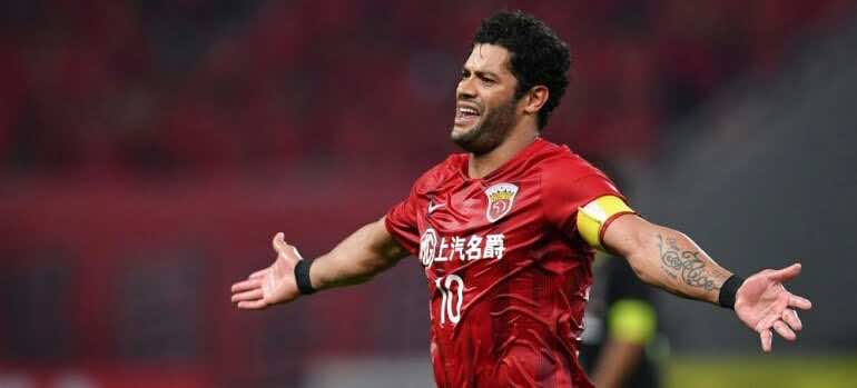دوري أبطال آسيا.. هالك ينقذ شنغهاي من الهزيمة على أرضه أمام أوراوا