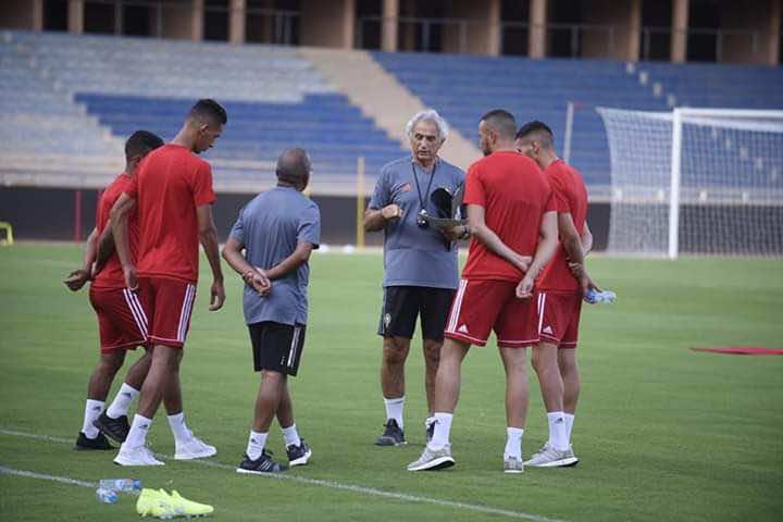 يواجه بوركينافاسو.. خاليلوزيتش يتحدى الإصابات والغيابات في ظهوره الأول مع الأسود