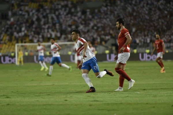 أزمة "الديربي" المصري.. الأهلي يرفض خوض مباراته القادمة قبل مواجهة الزمالك