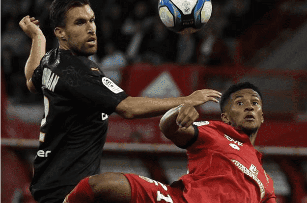 نجم ديجون الفرنسي يقرر تمثيل المغرب عوض موريتانيا وخليلوزيتش يؤكد تواجده في لائحة "الأسود"
